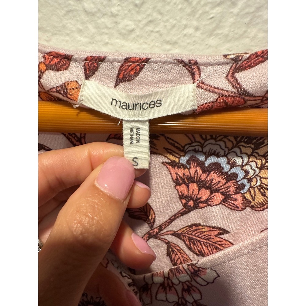 Maurices Pink Floral Button Down Tie Front Flutter Sleeve Top Small - Picture 4 of 13